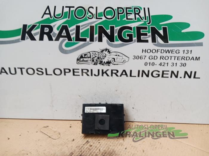 Gebruikte Bodycontrol Module Renault Modus/Grand Modus (JP) 1.2 16V Prijs € 29,99 Margeregeling aangeboden door Autosloperij Kralingen B.V.