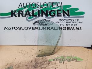 Gebruikte Driehoeks Ruit links-achter Opel Corsa D 1.2 16V Prijs € 49,99 Margeregeling aangeboden door Autosloperij Kralingen B.V.