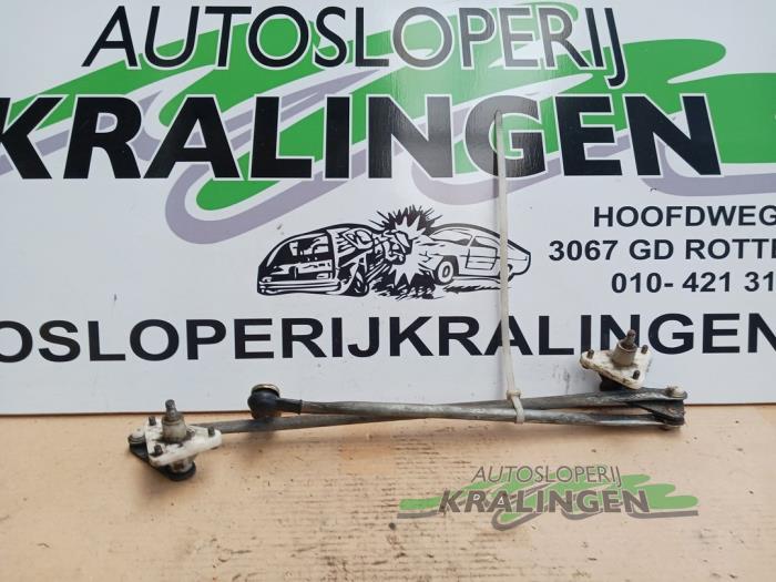 Gebruikte EGR Klep Suzuki Swift (ZA/ZC/ZD1/2/3/9) 1.3 VVT 16V Prijs € 19,99 Margeregeling aangeboden door Autosloperij Kralingen B.V.
