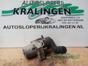 Gebruikte Pomp Servo Peugeot 508 SW (8E/8U) 1.6 HDiF 16V Prijs € 149,99 Margeregeling aangeboden door Autosloperij Kralingen B.V.