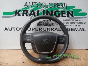 Gebruikte Stuurwiel Peugeot 508 SW (8E/8U) 1.6 HDiF 16V Prijs € 69,99 Margeregeling aangeboden door Autosloperij Kralingen B.V.