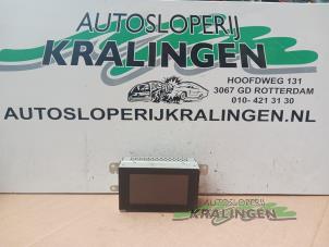 Gebruikte Display Interieur Nissan Almera Tino (V10M) 1.8 16V Prijs € 29,99 Margeregeling aangeboden door Autosloperij Kralingen B.V.
