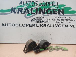 Gebruikte Motorrubber Nissan Almera Tino (V10M) 1.8 16V Prijs € 39,99 Margeregeling aangeboden door Autosloperij Kralingen B.V.