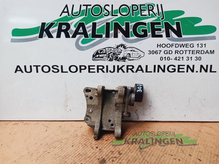Gebruikte Spanrol Multiriem Peugeot 307 (3A/C/D) 1.6 16V Prijs € 49,99 Margeregeling aangeboden door Autosloperij Kralingen B.V.