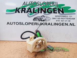 Gebruikte Benzinepomp Ford Focus 1 1.4 16V Prijs € 35,00 Margeregeling aangeboden door Autosloperij Kralingen B.V.
