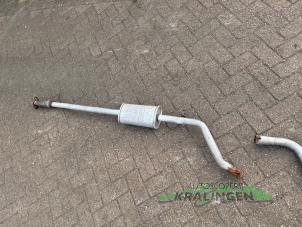 Gebruikte Uitlaat Middendemper Lancia Ypsilon (843) 1.4 16V Prijs op aanvraag aangeboden door Autosloperij Kralingen B.V.