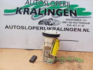 Gebruikte Benzinepomp Volkswagen Polo III (6N1) 1.4i 60 Prijs € 24,99 Margeregeling aangeboden door Autosloperij Kralingen B.V.