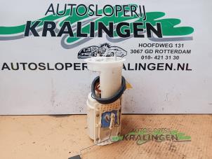 Gebruikte Benzinepomp Volkswagen Passat (3B2) 1.8 T 20V Prijs € 49,99 Margeregeling aangeboden door Autosloperij Kralingen B.V.