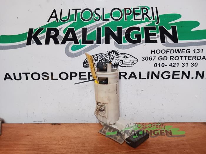 Gebruikte Benzinepomp Citroen Saxo 1.4i SX,VSX Prijs € 14,99 Margeregeling aangeboden door Autosloperij Kralingen B.V.
