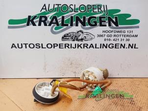Gebruikte Benzinepomp Audi A4 Avant (B5) 1.8 20V Prijs € 49,99 Margeregeling aangeboden door Autosloperij Kralingen B.V.