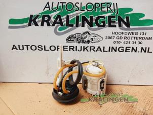 Gebruikte Benzinepomp Volkswagen Golf III (1H1) 1.6 i Prijs € 24,99 Margeregeling aangeboden door Autosloperij Kralingen B.V.