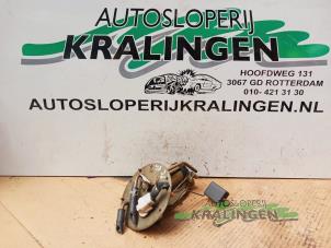 Gebruikte Benzinepomp Mazda 323 F (BA14) 1.5i GLX,GT 16V Prijs € 19,99 Margeregeling aangeboden door Autosloperij Kralingen B.V.