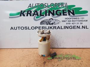 Gebruikte Benzinepomp Kia Rio (DC22/24) 1.5 RS,LS 16V Prijs € 19,99 Margeregeling aangeboden door Autosloperij Kralingen B.V.