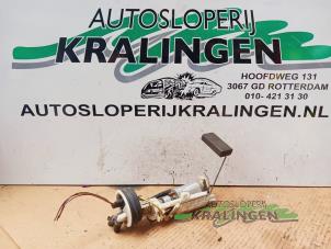 Gebruikte Benzinepomp Volkswagen Golf II (19E) 1.8 GTI Prijs € 49,99 Margeregeling aangeboden door Autosloperij Kralingen B.V.