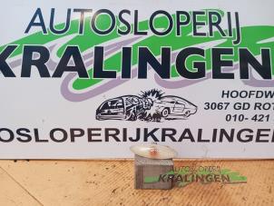 Gebruikte Knipperlicht Scherm links-voor Toyota Yaris (P1) 1.3 16V VVT-i Prijs € 24,99 Margeregeling aangeboden door Autosloperij Kralingen B.V.