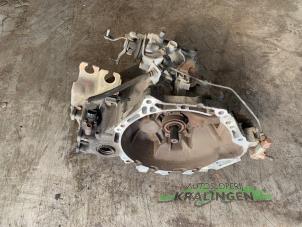 Gebruikte Versnellingsbak Toyota Yaris (P1) 1.3 16V VVT-i Prijs € 149,98 Margeregeling aangeboden door Autosloperij Kralingen B.V.