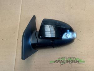 Gebruikte Spiegel Buiten links Kia Picanto (BA) 1.1 12V Prijs € 74,99 Margeregeling aangeboden door Autosloperij Kralingen B.V.