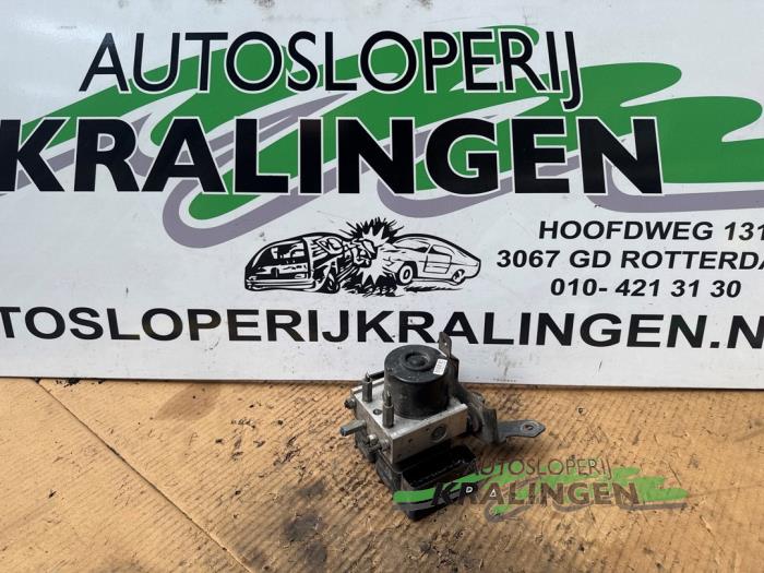 Gebruikte ABS Pomp Chevrolet Aveo (250) 1.2 16V Prijs € 39,99 Margeregeling aangeboden door Autosloperij Kralingen B.V.