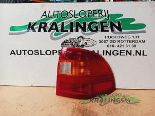 Gebruikte Achterlicht rechts Opel Astra F (56/57) 1.6i Prijs op aanvraag aangeboden door Autosloperij Kralingen B.V.
