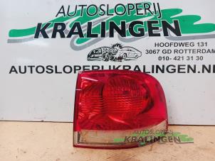 Gebruikte Achterlicht rechts Volkswagen Touareg (7LA/7L6) 3.0 TDI V6 24V Prijs € 19,99 Margeregeling aangeboden door Autosloperij Kralingen B.V.