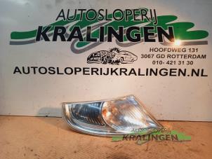 Gebruikte Clignoteur rechts Saab 9-5 Estate (YS3E) 2.2 TiD 16V Prijs € 19,99 Margeregeling aangeboden door Autosloperij Kralingen B.V.