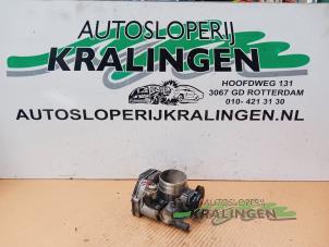 Gebruikte Gasklephuis Volkswagen Golf IV (1J1) 1.6 Prijs € 19,99 Margeregeling aangeboden door Autosloperij Kralingen B.V.