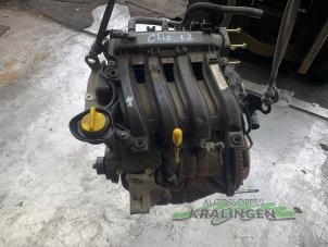 Gebruikte Motor Renault Clio II (BB/CB) 1.2 16V Prijs € 299,99 Margeregeling aangeboden door Autosloperij Kralingen B.V.