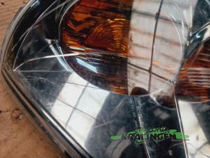 Gebruikte Knipperlicht links Toyota Avensis (T22) 1.8 16V VVT-i Prijs € 9,99 Margeregeling aangeboden door Autosloperij Kralingen B.V.