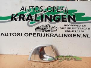 Gebruikte Clignoteur rechts Volvo V40 (VW) 2.0 16V T Prijs € 14,94 Margeregeling aangeboden door Autosloperij Kralingen B.V.