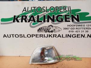 Gebruikte Pinker rechts Volvo V40 (VW) 2.0 16V T Prijs € 14,94 Margeregeling aangeboden door Autosloperij Kralingen B.V.