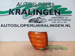 Gebruikte Knipperlicht rechts Mercedes S (W116) 280 SE,SEL Prijs € 19,99 Margeregeling aangeboden door Autosloperij Kralingen B.V.