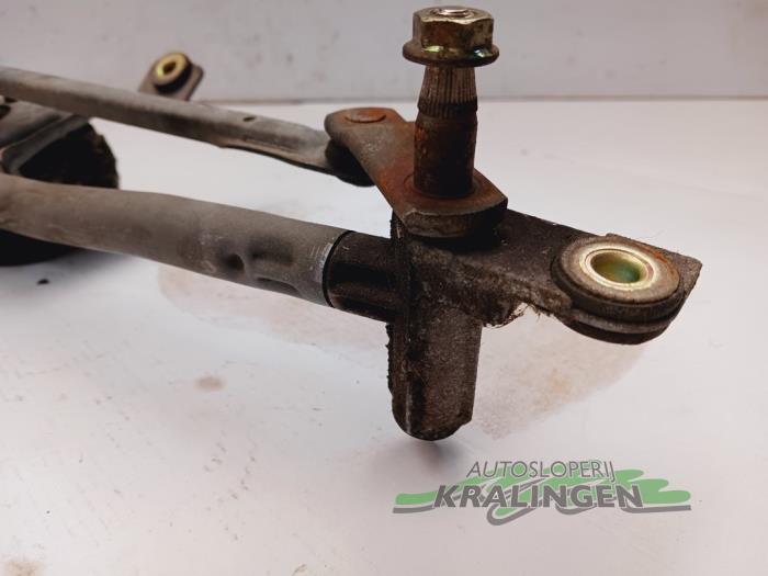 Ruitenwismotor+Mechaniek van een Seat Arosa (6H1) 1.4 MPi 1999