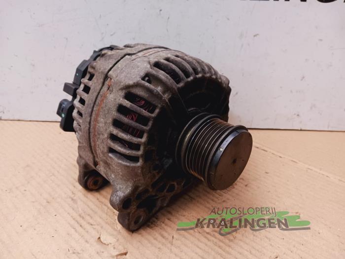 Dynamo van een Seat Altea XL (5P5) 1.2 TSI 2011