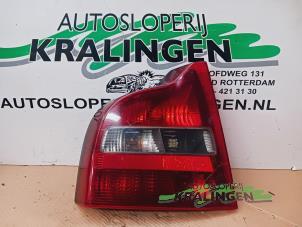 Gebruikte Achterlicht links Volvo S80 (TR/TS) 2.9 SE 24V Prijs € 34,98 Margeregeling aangeboden door Autosloperij Kralingen B.V.