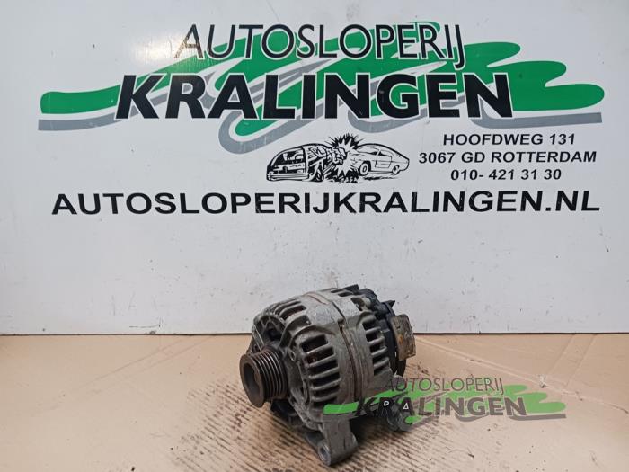 Gebruikte Dynamo Opel Astra G (F08/48) 2.0 DTi 16V Prijs € 34,98 Margeregeling aangeboden door Autosloperij Kralingen B.V.