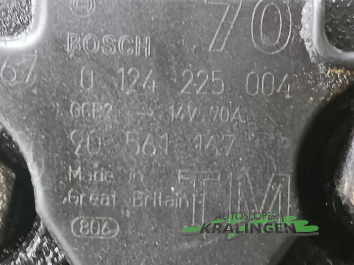Dynamo van een Opel Astra G (F08/48) 2.0 Di 16V 1998