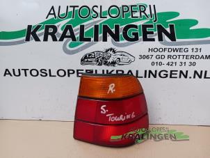 Gebruikte Achterlicht rechts BMW 5 serie Touring (E34) 518i Prijs € 24,98 Margeregeling aangeboden door Autosloperij Kralingen B.V.