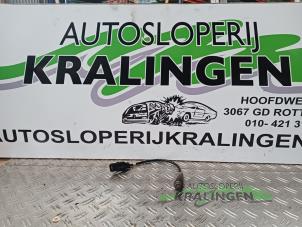 Gebruikte Lambda Sonde Kia Magentis (GD) 2.5 V6 Prijs € 24,98 Margeregeling aangeboden door Autosloperij Kralingen B.V.