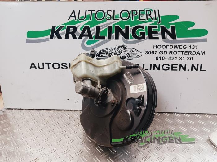 Gebruikte Rembol Volkswagen Passat Variant (3C5) 2.0 FSI 16V Prijs op aanvraag aangeboden door Autosloperij Kralingen B.V.