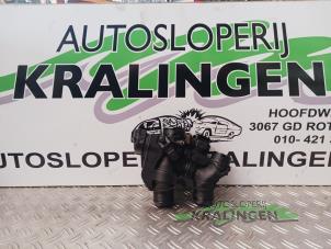 Gebruikte Gasklephuis Citroen C4 Coupé (LA) 1.6 HDi 16V 110 Prijs € 99,99 Margeregeling aangeboden door Autosloperij Kralingen B.V.