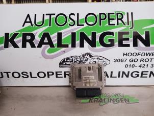 Gebruikte Computer Motormanagement Hyundai Santa Fe II (CM) 2.2 CRDi 16V 4x2 Prijs op aanvraag aangeboden door Autosloperij Kralingen B.V.