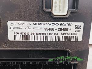 Computer Body Control van een Hyundai Santa Fe II (CM) 2.2 CRDi 16V 4x2 2007