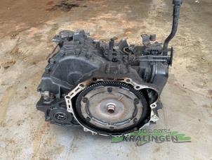 Gebruikte Automaatbak Hyundai Santa Fe II (CM) 2.2 CRDi 16V 4x2 Prijs € 499,99 Margeregeling aangeboden door Autosloperij Kralingen B.V.