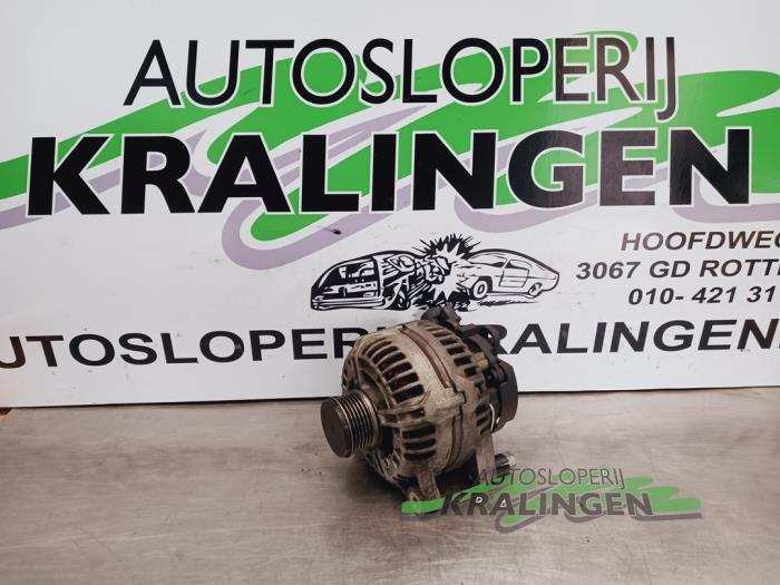 Gebruikte Dynamo Citroen C4 Coupé (LA) 1.6 HDi 16V 110 Prijs € 49,99 Margeregeling aangeboden door Autosloperij Kralingen B.V.
