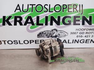 Gebruikte Dynamo Hyundai Santa Fe II (CM) 2.2 CRDi 16V 4x2 Prijs op aanvraag aangeboden door Autosloperij Kralingen B.V.