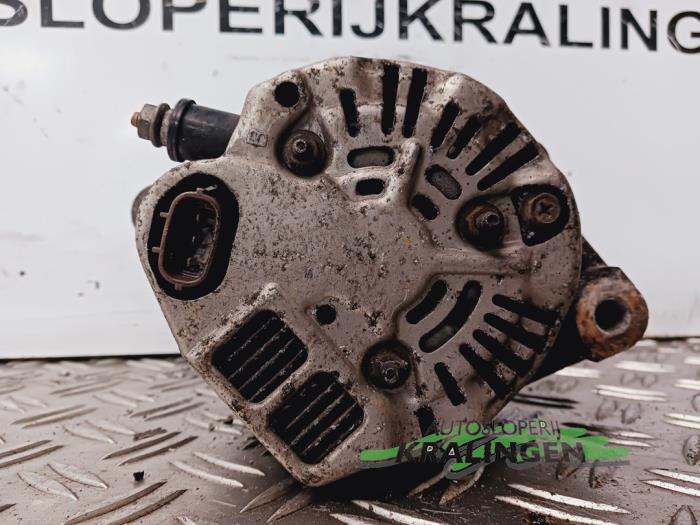 Dynamo van een Suzuki Wagon-R+ (RB) 1.3 16V 2002