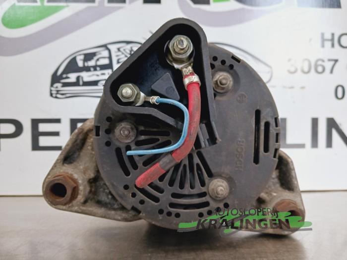 Dynamo van een BMW 3 serie Touring (E36/3) 318i 1998