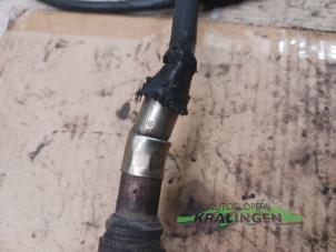 Lambda Sonde van een Volkswagen Golf IV Variant (1J5) 1.6 16V 2000
