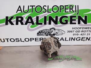 Gebruikte Dynamo Ford Mondeo II 2.0i 16V Prijs € 29,98 Margeregeling aangeboden door Autosloperij Kralingen B.V.