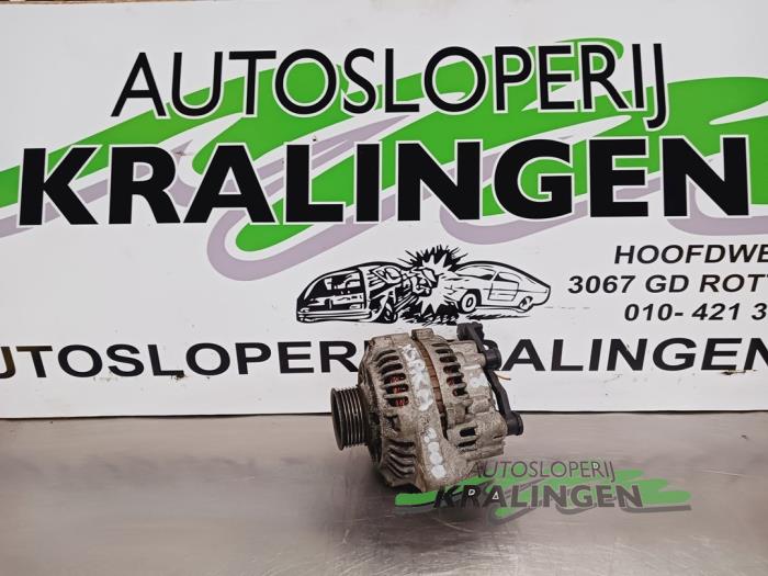 Gebruikte Dynamo Citroen Xsara (N1) 1.8i 16V Exclusive Prijs € 39,99 Margeregeling aangeboden door Autosloperij Kralingen B.V.